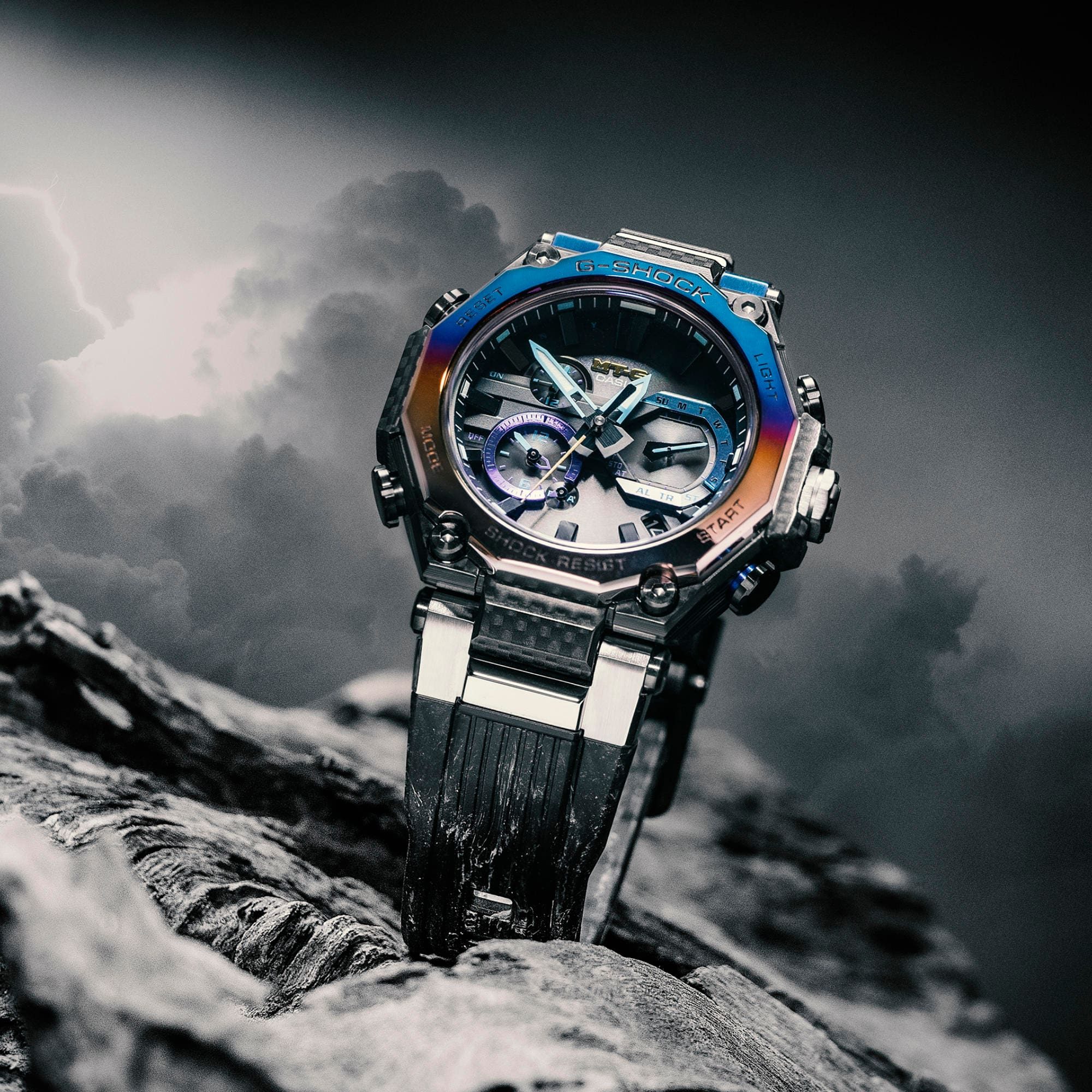 ★CASIO G-SHOCK ストームチェイサー MTG-B2000 ソーラー Weather Watch: The G-SHOCK “Storm Chaser” is a Luxe Limited